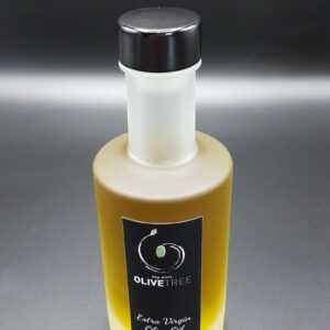 Olivenöl in mattierter Flasche